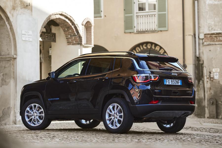  Jeep Compass Limited 4xe (MP) 2020 года  (EU) (фото 3 из 34)